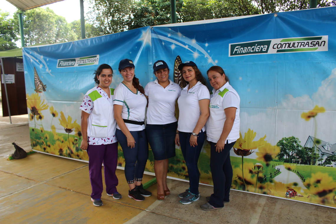 Brigada de salud en Aguachica