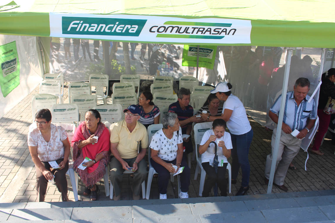 Brigada de salud en Barbosa