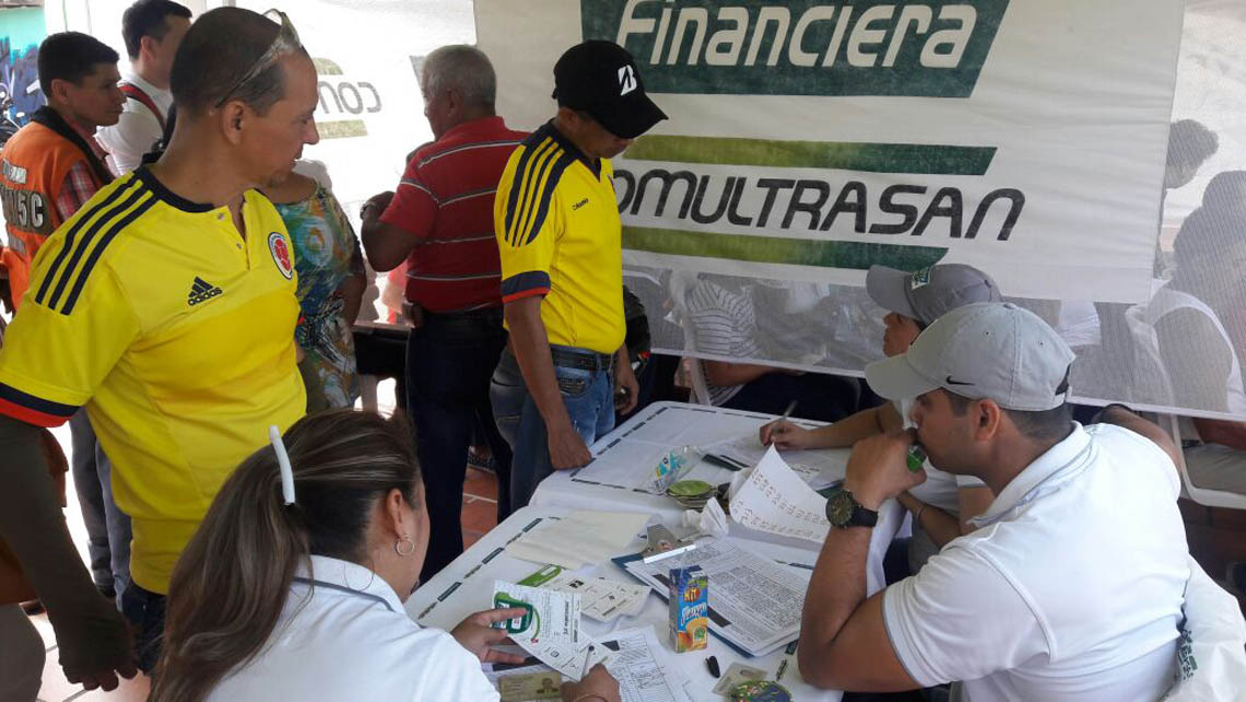 Brigada de salud en Barrancabermeja