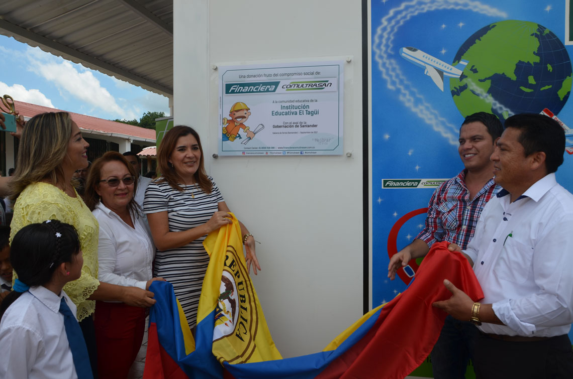 Donación Colegio Tagúi