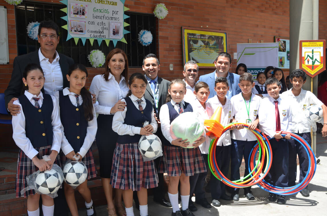 Donación - Colegio Carlos Vicente Rey