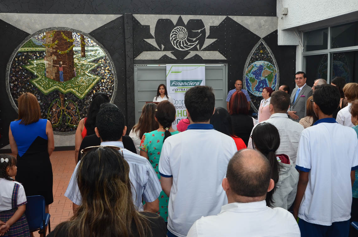 entrega-mural-gimnasio-superior