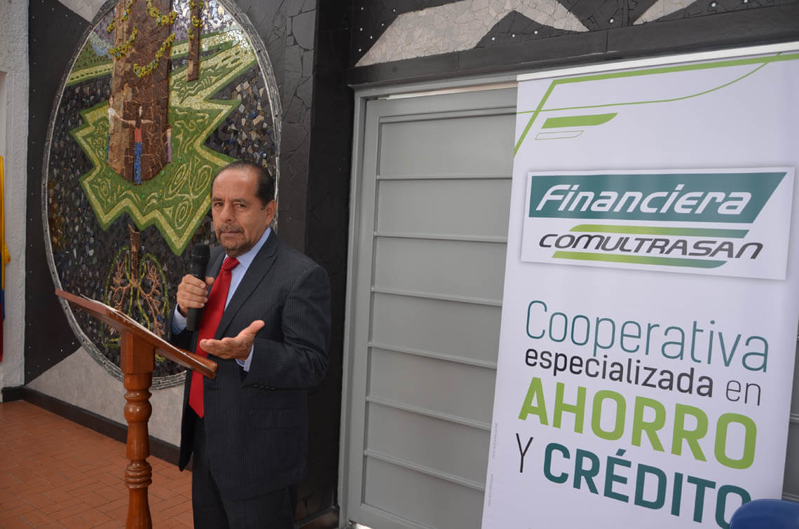 entrega-mural-gimnasio-superior