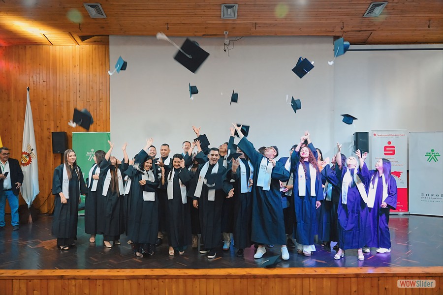 Ceremonia grados Sena - Formación Dual