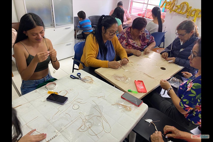 Vélez: Múltiples beneficios para nuestros asociados 