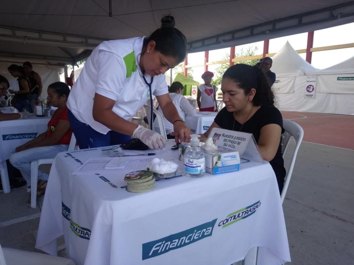 Brigada de salud en Bosconia 