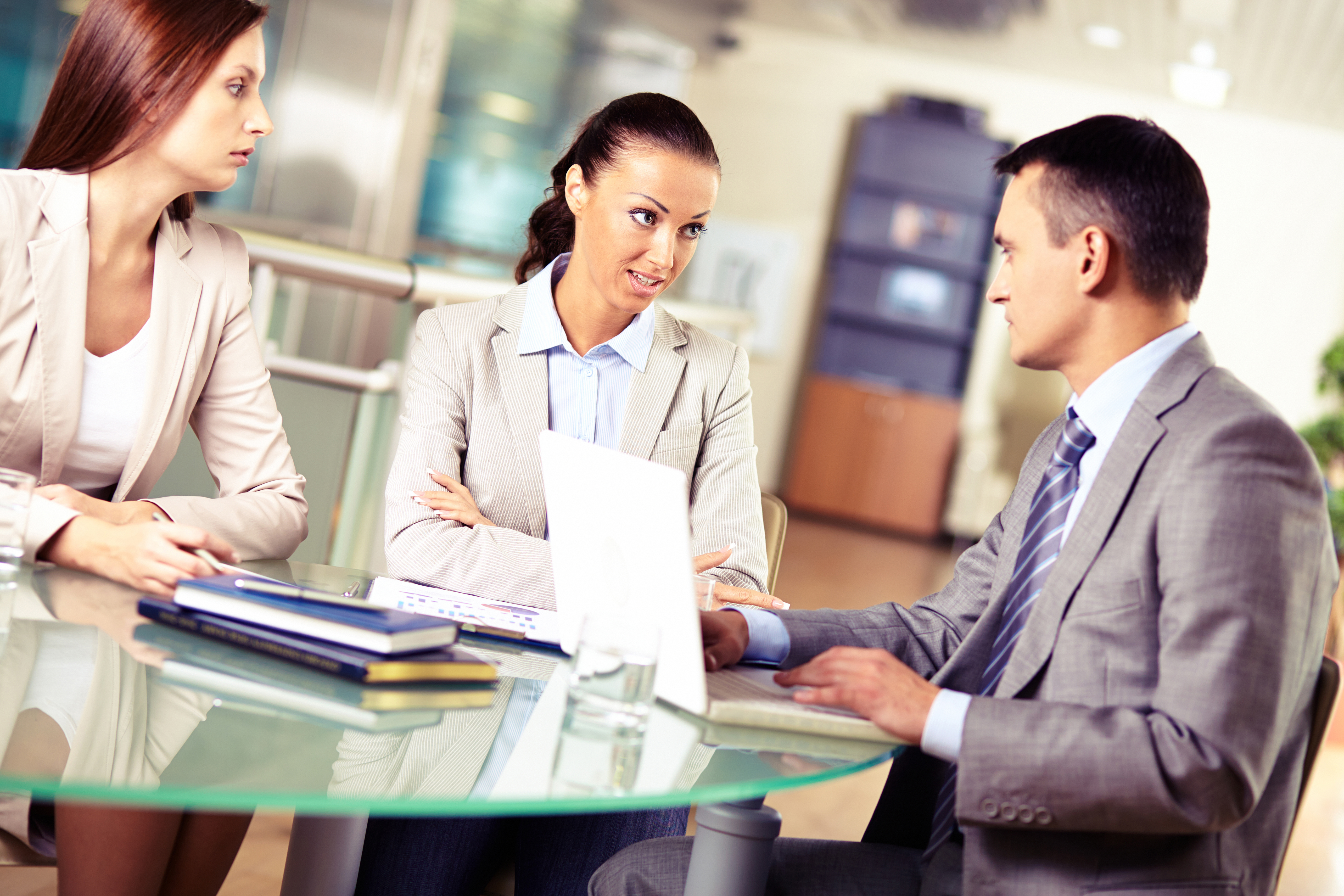 Investiga cómo obtener un crédito independiente