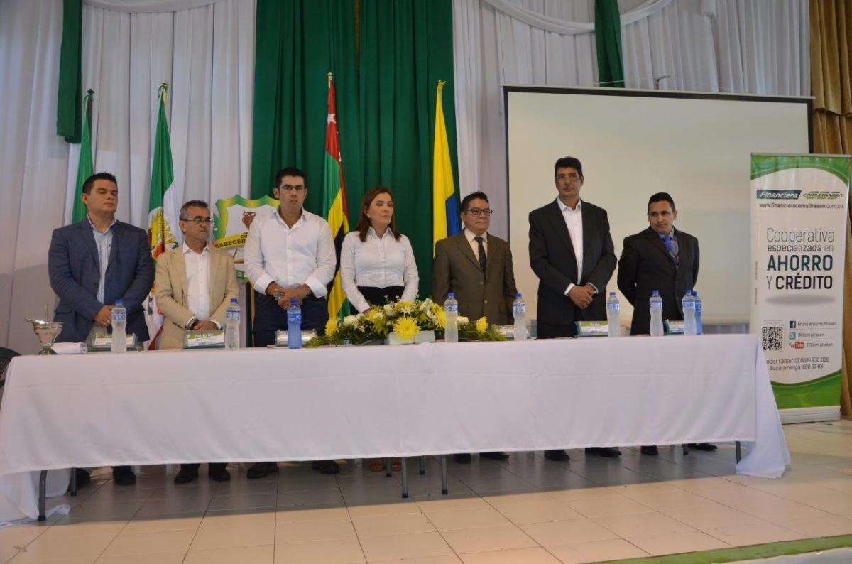 Donación Colegio Cabecera del Llano