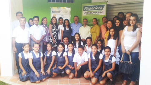 Donación al Instituto Miguel Sánchez 