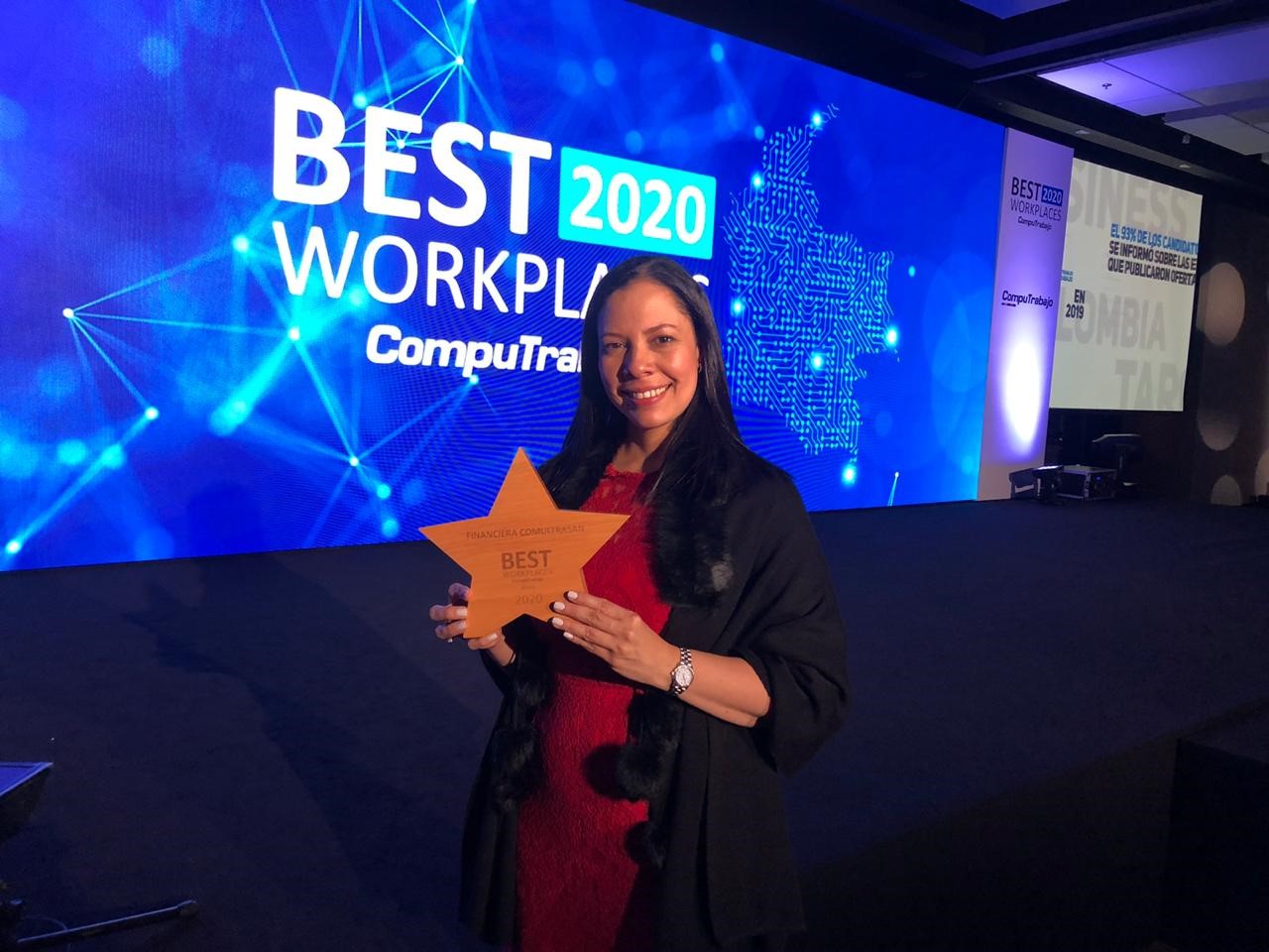 Reconocimiento a Financiera Comultrasan 