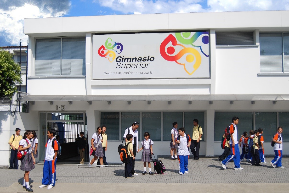 Gimnasio superior empresarial
