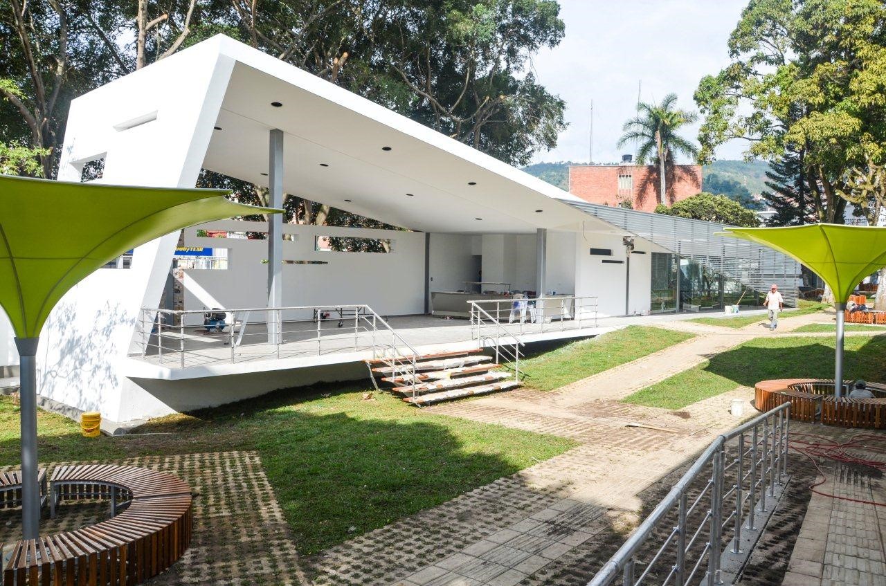 Donación Normal Superior