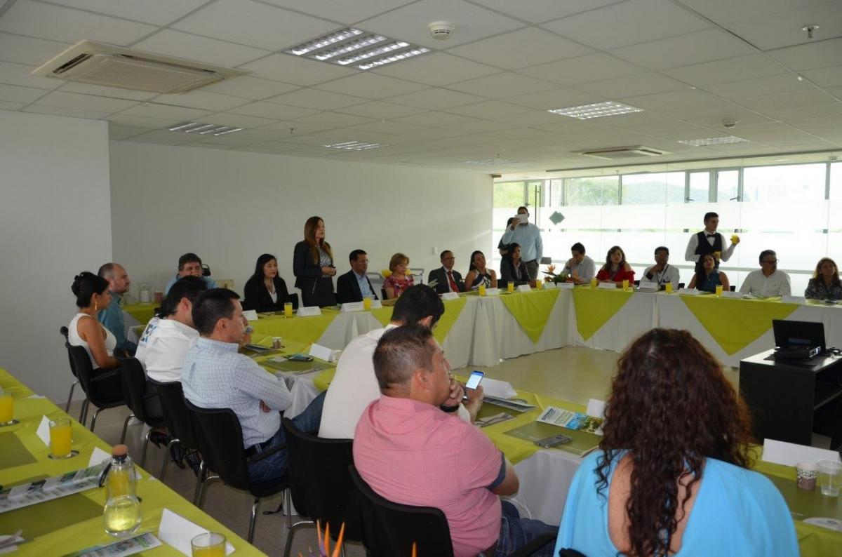 Socialización apertura en Zona Franca